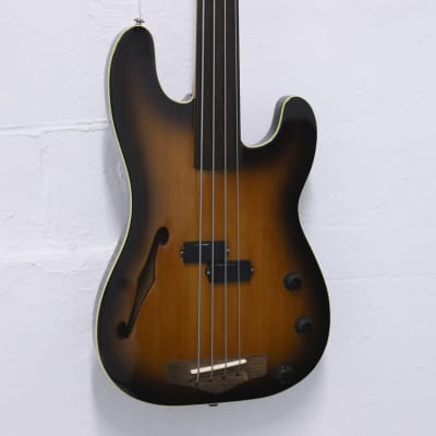 Fender PBAC-100 FL Electric-Acoustic Fretless Precision Bass