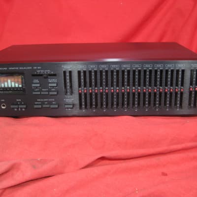 Yamaha GE-60 Stereo 10 band graphic equalizer w/Spectrum