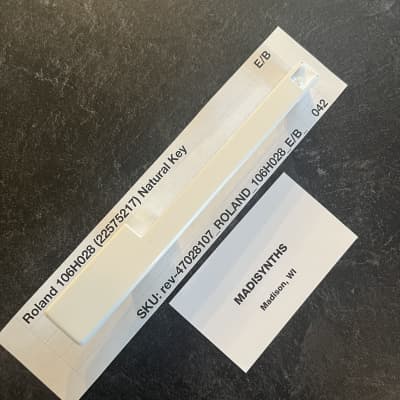 ORIGINAL Roland Replacement E/B Key (106H028) for Juno-1/6/60/106, Jupiter-6/8, HS-10/60, SH-101, VK-09, JX-3P, W-30, D-10/20