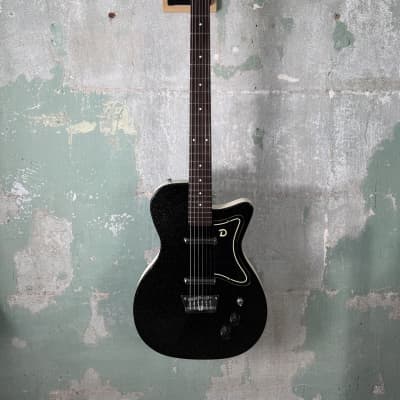 Danelectro '56 U3 Black Metal Flake Electric Guitar 3