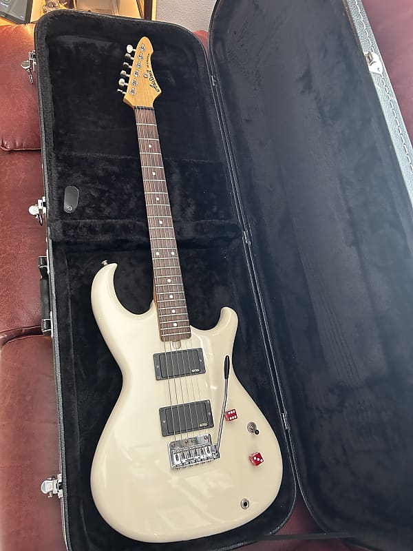 Aria Pro II RS Straycat 1986 white Reverb