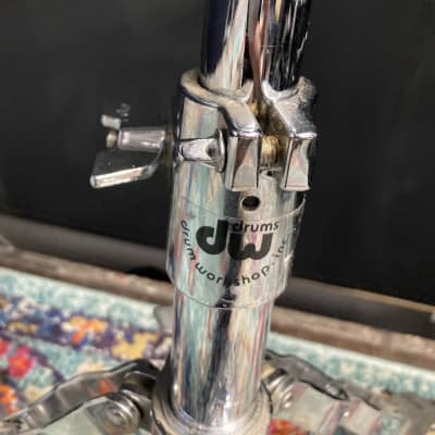DW - 5000 Series, Heavy Duty Snare Drum Stand image 4