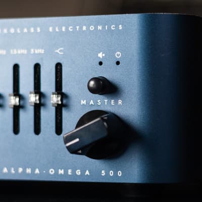 Darkglass Alpha Omega 500W Bass Amplifier image 4