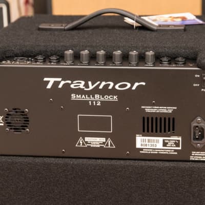 Traynor Small Block SB112 200w 12" Bass Combo Amp image 3