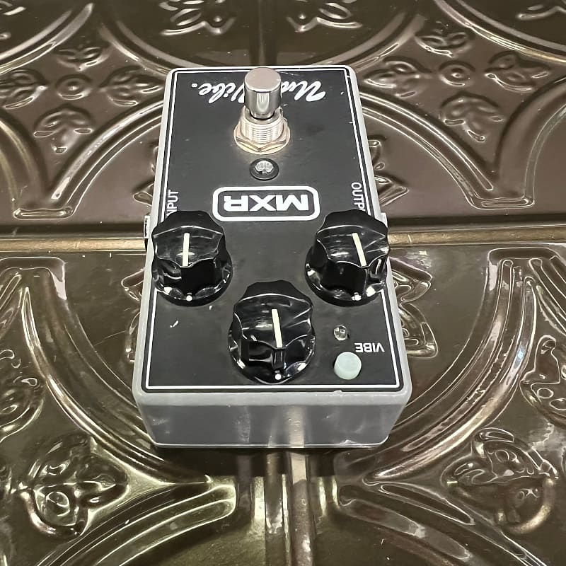 MXR M68 Uni-Vibe Chorus / Vibrato Pedal | Reverb