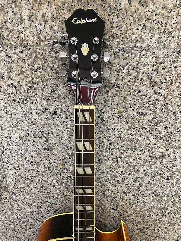 EPIPHONE 　エピフォン　ES-175 VS　サンバースト　フルアコ EPIPHONE エピフォン ES-175 VS サンバースト フルアコ EPIPHONE