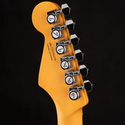 Fender American Ultra Stratocaster Cobra Blue 206 image 5