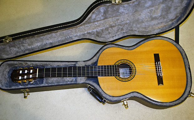 Takamine hirade store h8