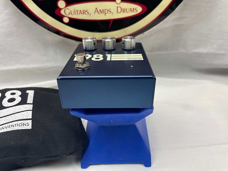 1981 Inventions DRV Distorion Pedal - Rare! Indigo Blue 1981 Inventions DRV Distorion Pedal - Rare! Indigo Blue