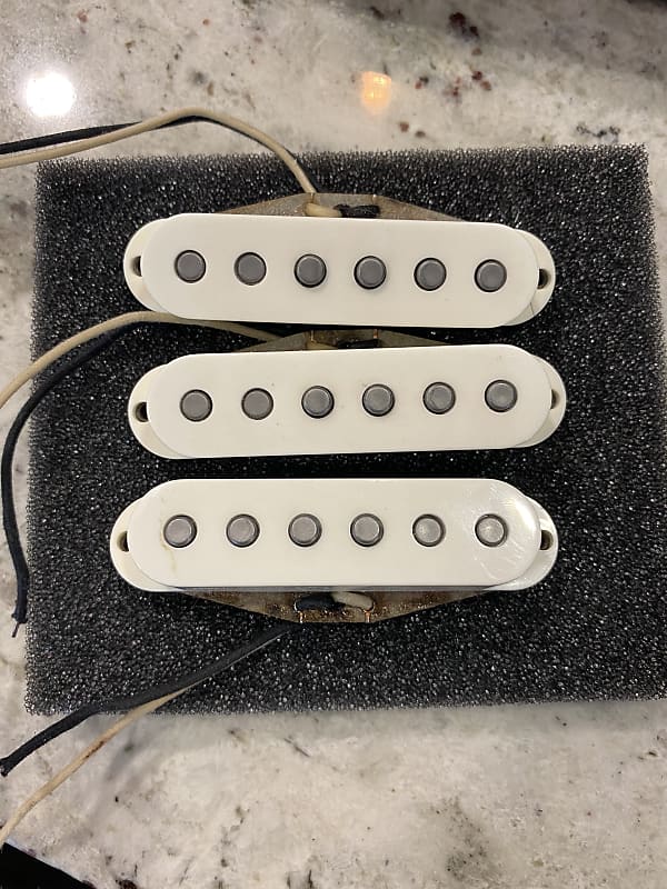 Mojotone ’67 Quiet Coil Strat Pickup Set 2018 Parchment | Reverb