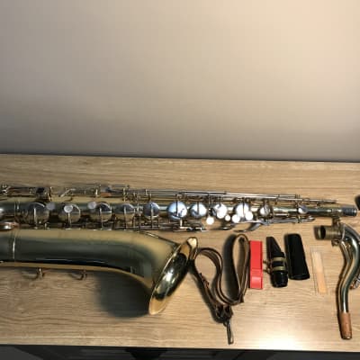 Buescher S-40 Aristocrat Tenor Saxophone 1961 With Case image 4