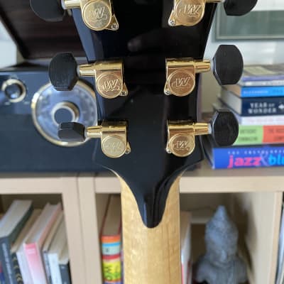 Yunzhi Archtop Guitar 16” image 10
