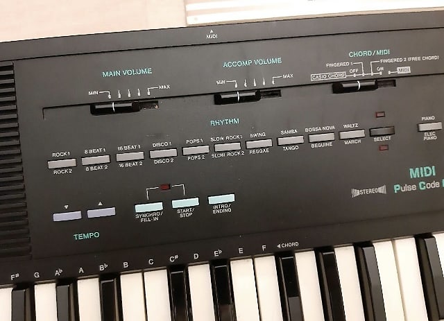 Vintage Casio MT-240 キーボード MIDIシンセサイザー Vtg 1980s Casio Tone MT-240 Keyboard Midi Synthesizer 210