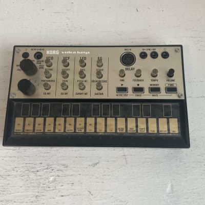Korg Volca Keys Analog Loop Synthesizer 2013 - Present - Gold/Black