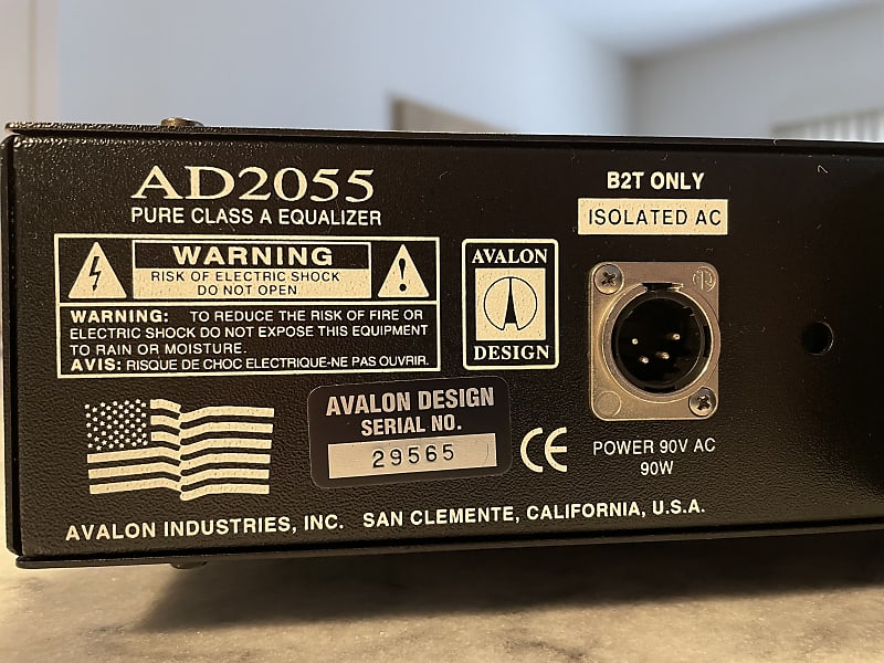Avalon AD2055 Dual Mono Parametric EQ | Reverb Canada Avalon AD2055 Dual Mono Parametric EQ | Reverb Canada