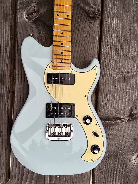 G&l tribute fallout shop sonic blue