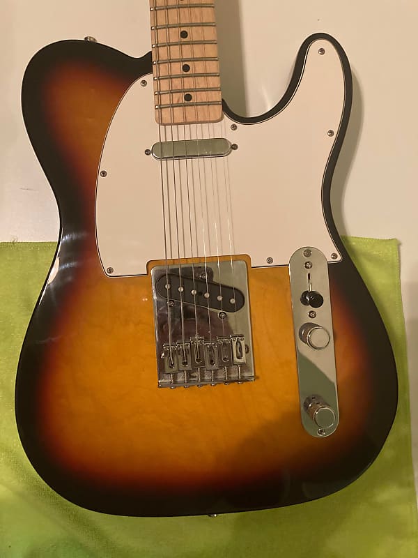 Fender Player Telecaster with Maple Fretboard 2006 sunburst image 1