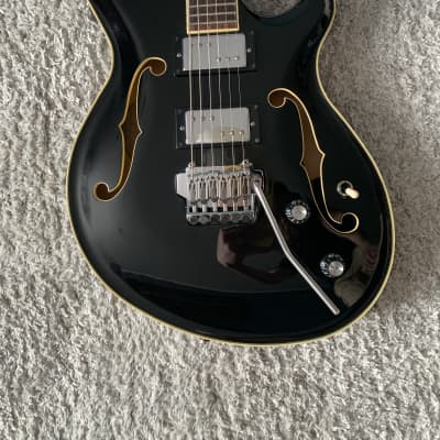 Yamaha CV820 WB Wes Borland Signature 2011 Black image 3