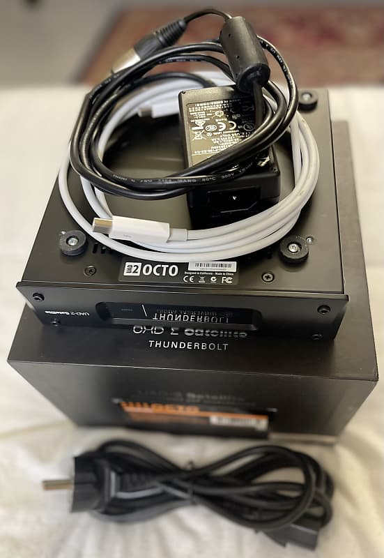 Universal Audio UAD-2 Satellite OCTO Core Thunderbolt 2 - 2019 - 2020 -  Black