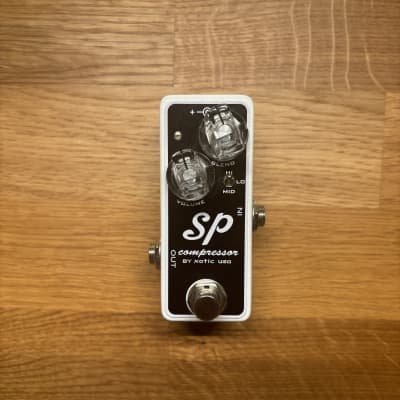 ギター Xotic Effects SP Compressor Xotic SP Compressor Guitar Pedal | Mass Street Music