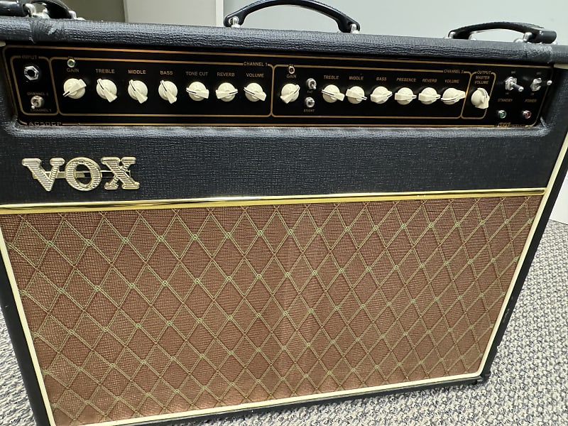Vox AC50CP2 Classic Plus 2 Channel 50 Watt 2x12