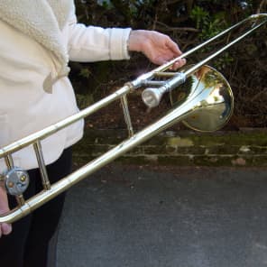SELMER BACH TROMBONE 1983-84 with Vincent Bach 7C Mouthpiece image 2