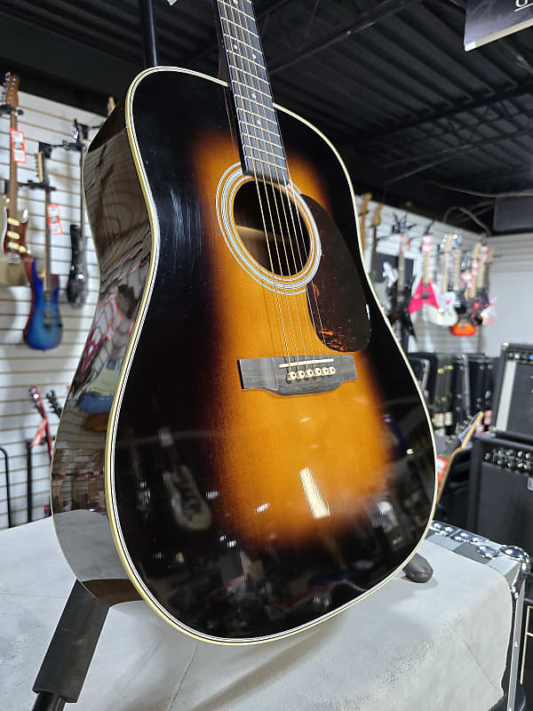 Martin Standard Series D-28 (2005 - 2017) | Reverb
