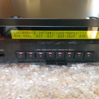 Yamaha TX802 EXC condition!