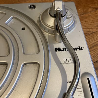 Numark TTUSB DJ Turntable For Parts/Repair - Powers On, Does Not Spin image 3