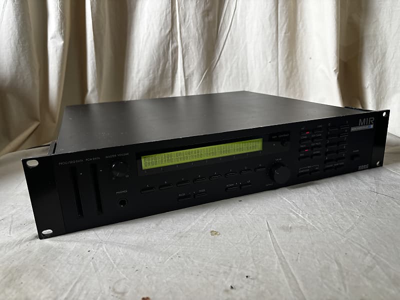 Korg M1R MUSIC WORKSTATION rack-mount module of M1 New internal battery! image 1