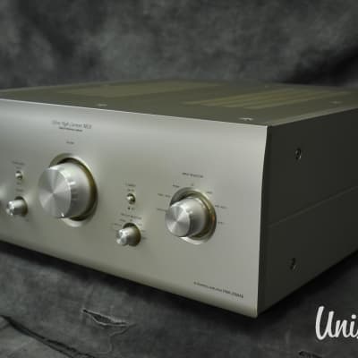 Denon PMA-2000AE Stereo Integrated Amplifier in Very Good Condition image 2