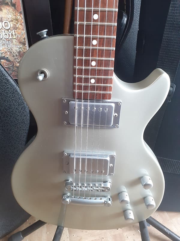 【日本製】Charvel Refinement Series R-S43 Charvel Refinement RS-43 1999 Chrome Limited Edition Made In