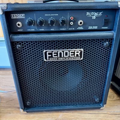 FENDER ベースアンプ RUMBLE 15 Fender Rumble 15 Bass Amp | Fender