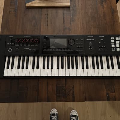Roland FA-06 61-Key Music Workstation 2014 - Present - Black