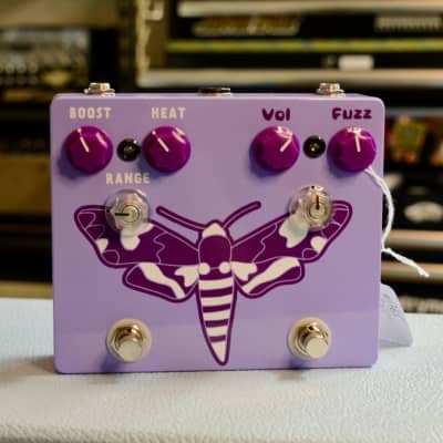 Fun Moth (FuzzFace - Boost) - Lavender image 1
