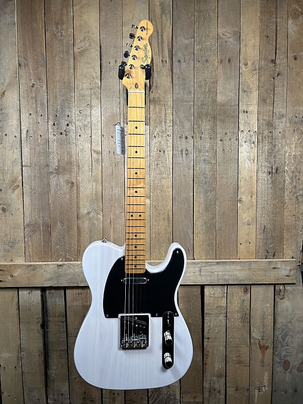 Squier Classic Vibe '50s Telecaster Electric Guitar (White Reverb