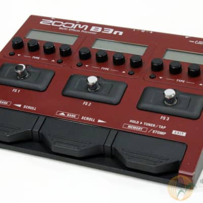 Zoom B3N Multi-Effects Bass Processor | Reverb Canada