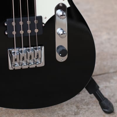 Reverend Dub King  Electric Bass in Midnight Black image 5