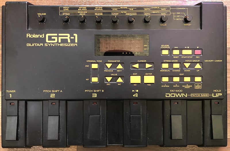 Roland GR-1 Guitar Synthesizer image 1
