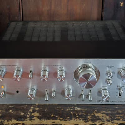 Pioneer SA-9500 II 80-Watt Stereo Solid-State Integrated Amplifier