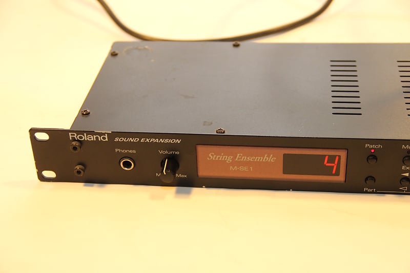 Roland String Ensemble M-SE1　新品同様 1.jpg