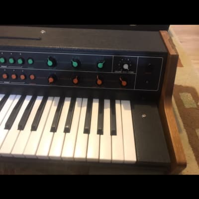 Vermona Synthesizer 1982 w Hard Case Ups express shipping image 4