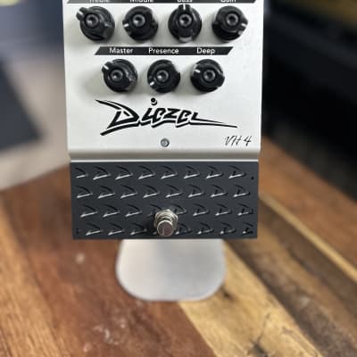 HFX Diezel VH4 pedal clone | Reverb