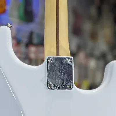 Fender Player Stratocaster Left-handed - Polar White with Maple Fingerboard Authorized Deal! 317 image 10