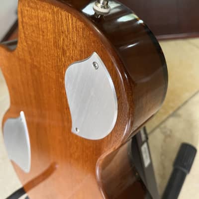 Berumen Redwood German Carve boutique guitar  2017 image 9