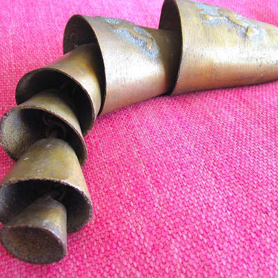 Camel Bells - Vintage image 3