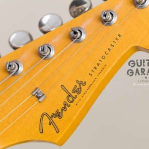 FENDER Japan '62 Vintage Reissue Stratocaster Candy Apple FENDER Japan '62 Vintage Reissue Stratocaster Candy Apple