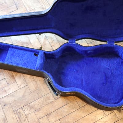Vintage 1970's Guild Acoustic Guitar Hard Shell Case c.1975