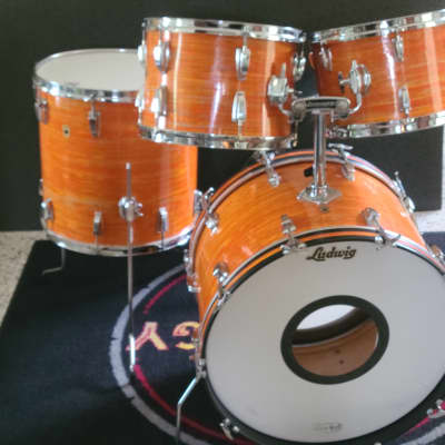Ludwig vintage 1968 Mod Orange 4 Piece Hollywood Drum Set, 22 16 13 12