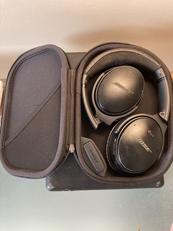 Bluetooth BOSE Headphones—Bose QuietComfort 35 Noise Cancelling Headphones MINT with Case and Cords image 1